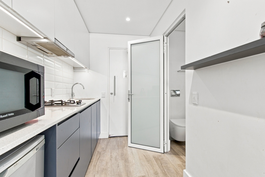1 Bedroom Property for Sale in Woodstock Western Cape